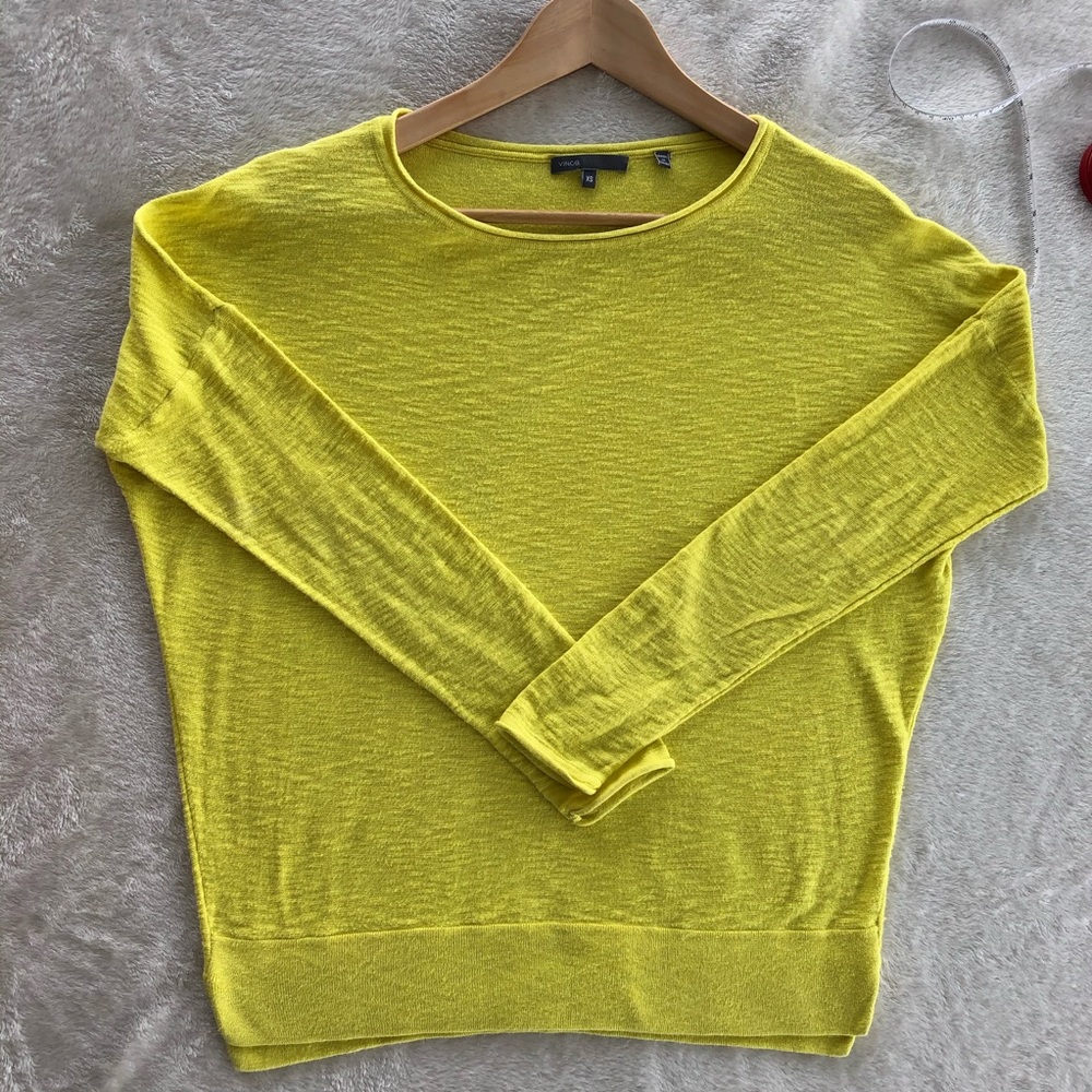 VINCE. Sweater Vibrant Yellow Size XS